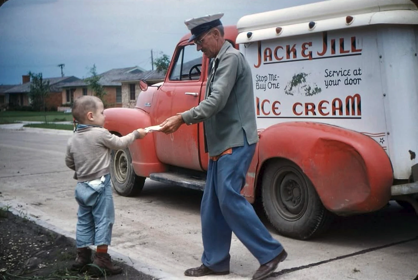 Commercial vehicles of the 50s and 60s: a nostalgic journey