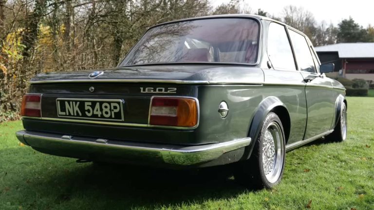 BMW 1602: an electric conversion that preserves the soul of driving
