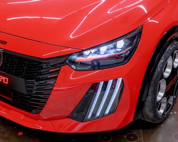 The Peugeot 208 E-GTI will hit the roads in 2026. And it shouldn't be the last to bear this famous badge! © Bernard Rouffignac