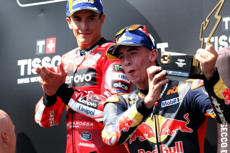 KTM and Pedro Acosta: a necessary break for a bright future