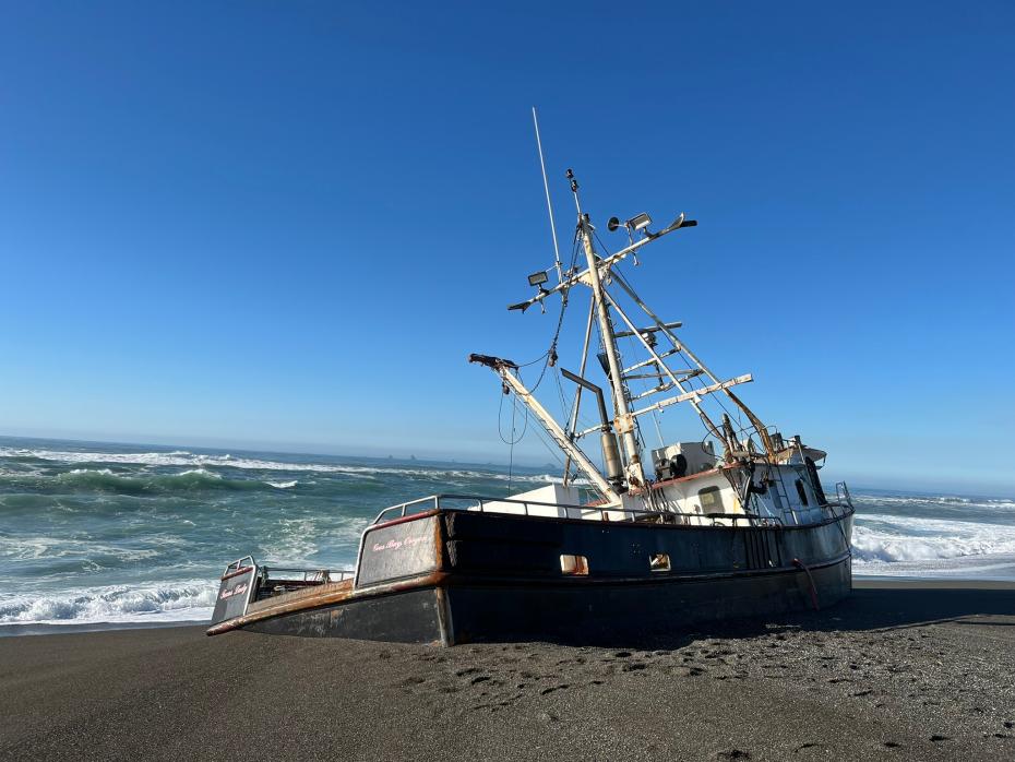 تويوتا: مغامرة بحرية في بورت أورفورد وشاحنتها ذات السرير اللامتناهي