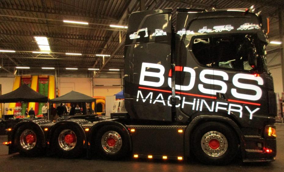 Scania 770S V8: The Road Monster at the Service of Boss Machinery