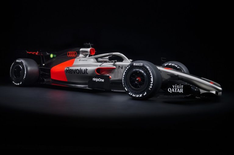 Audi in Formula 1: the R26 takes the lead with an early shakedown.
