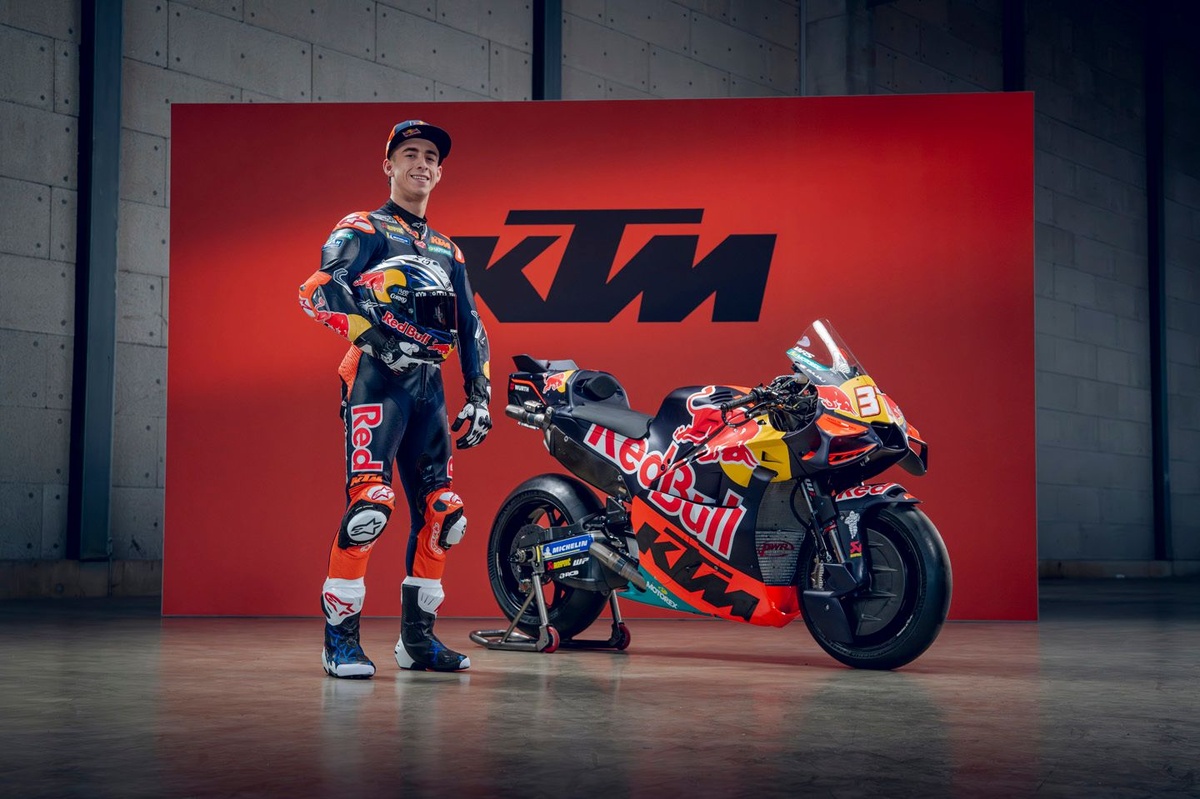 KTM Focuses on Winter Tests to Win Over Pedro Acosta