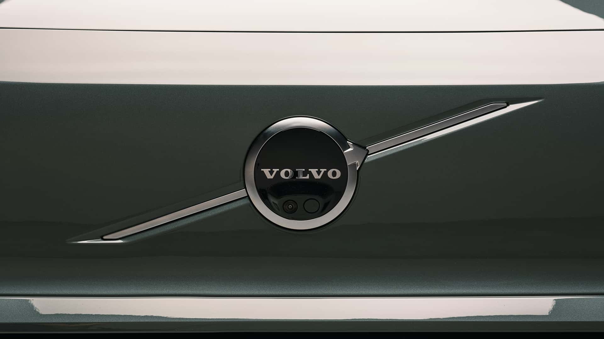 Volvo Reinvents Seatbelt Technology for a Safer Future