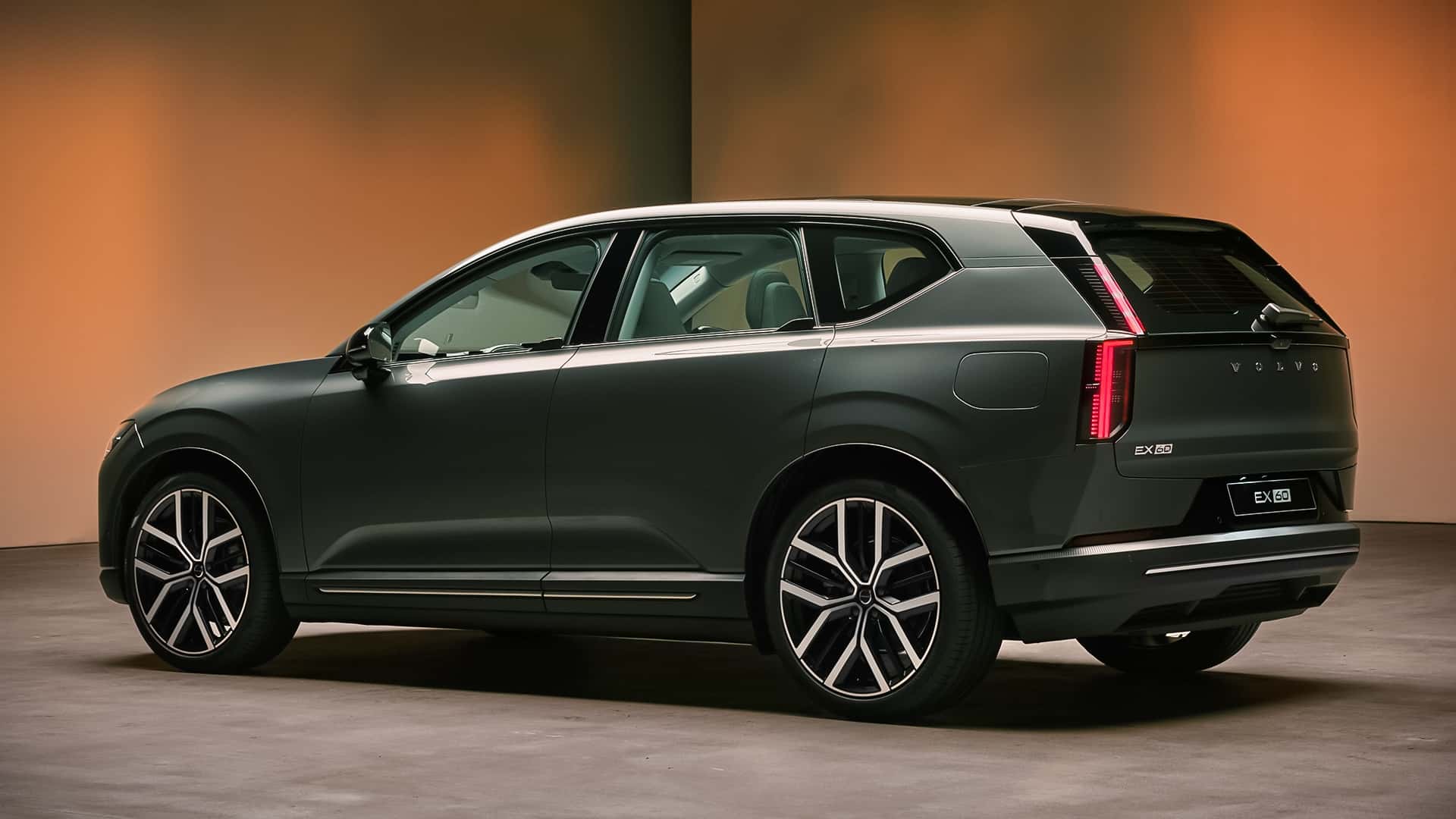 Volvo Reinvents Seatbelt Technology for a Safer Future