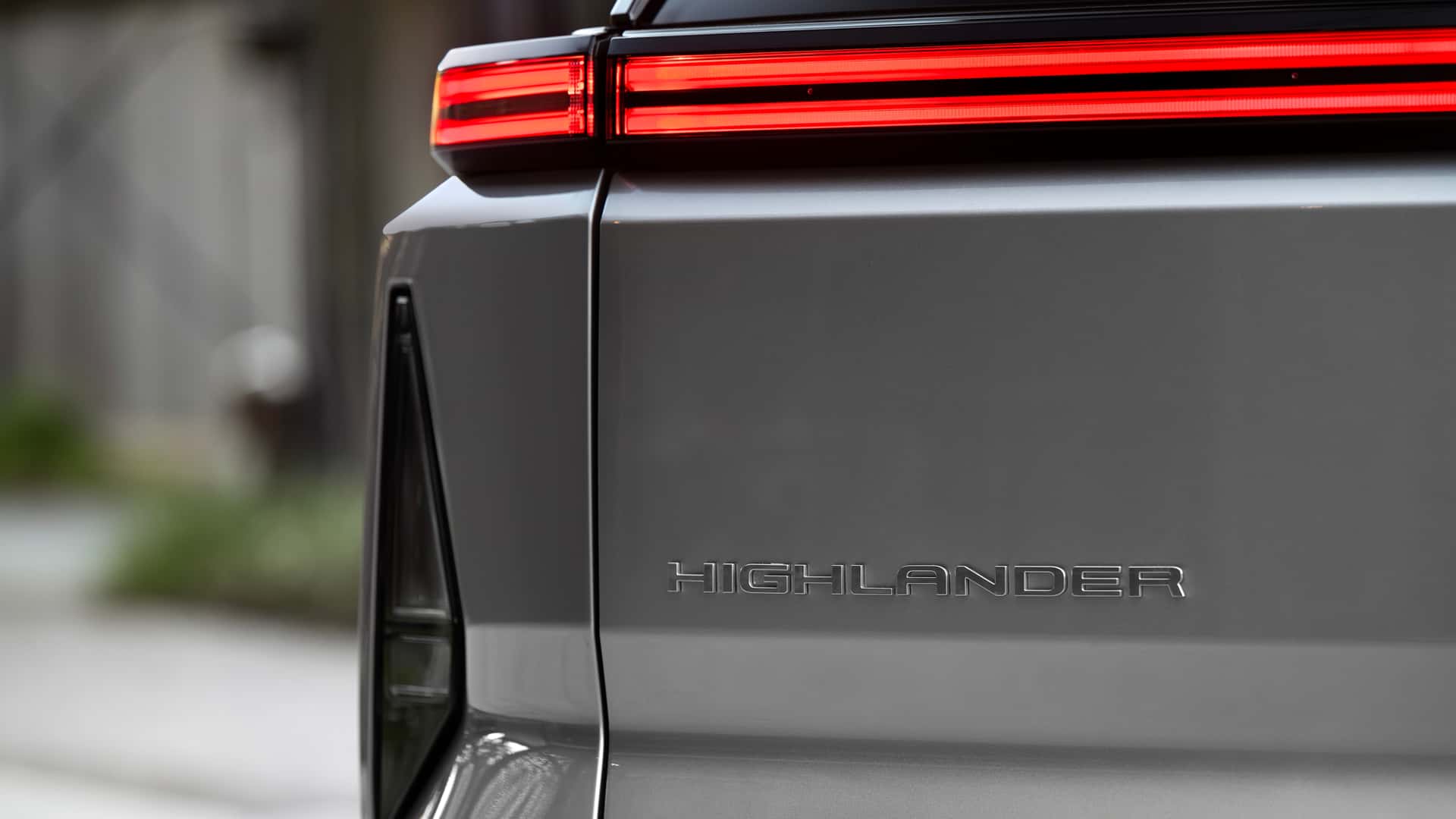 The 2027 Toyota Highlander: An Electrifying Three-Row Electric SUV