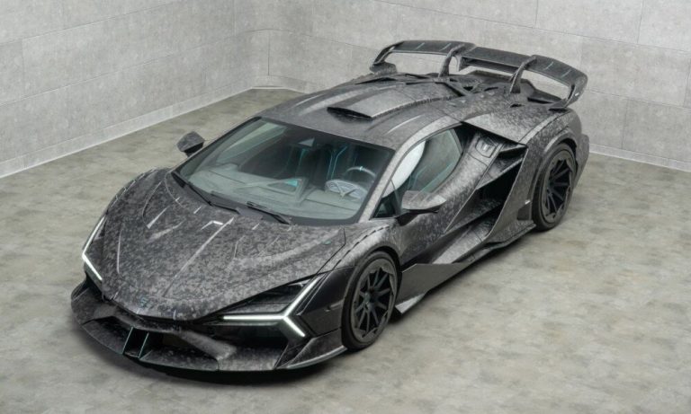 Mansory Unveils the Carbonado X: A 1120 hp Lamborghini Revuelto in Carbon Fiber