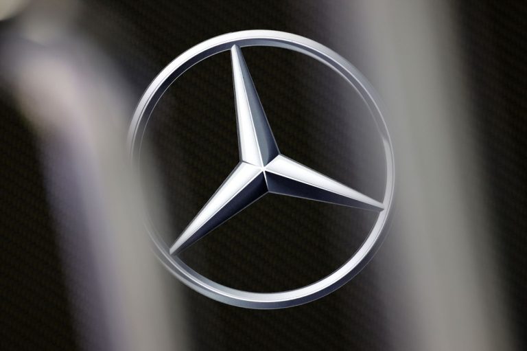 The Mercedes Engine Dilemma: Tensions at Red Bull and the FIA