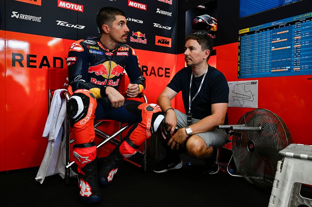 Jorge Lorenzo: The Unexpected Mentor Revitalizing Maverick Viñales
