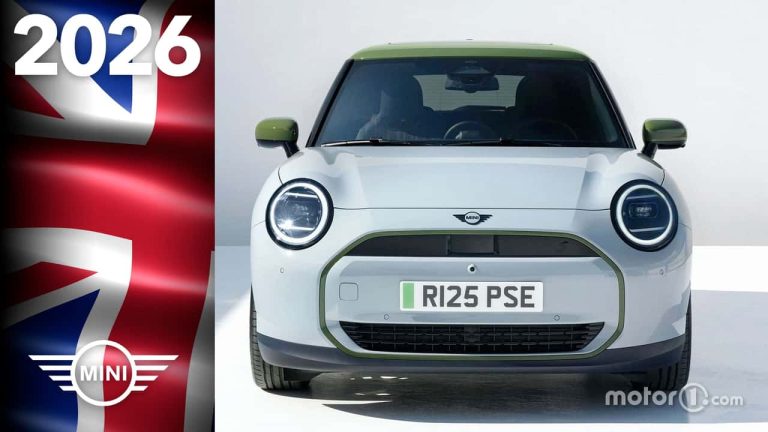 The MINI Paul Smith Edition: A Vibrant Tribute to British Craftsmanship