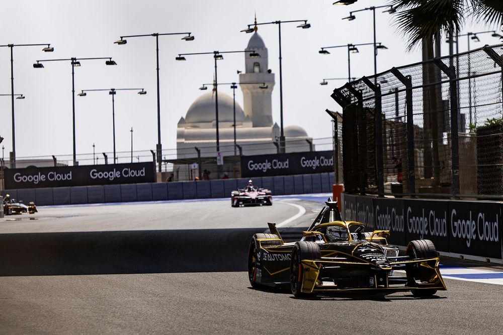 DS Penske: An Exciting Day in the Heart of Jeddah