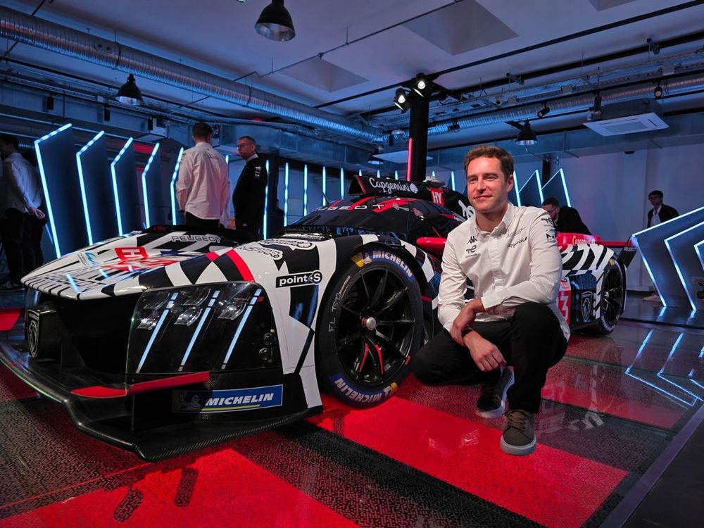 Vandoorne Defends Formula E Against Verstappen's Criticism: A Revealing Debate
