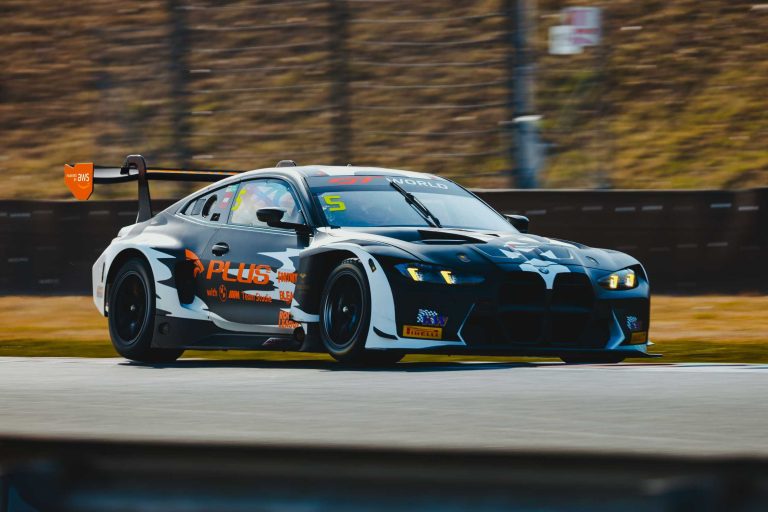 BMW M4 GT3 EVO Debuts in BLEACH Livery