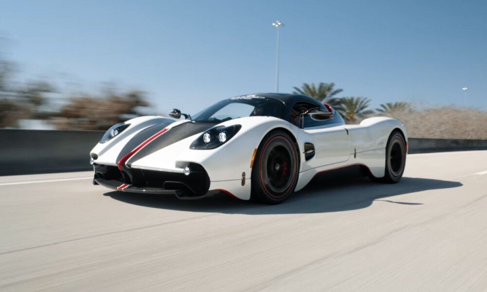 Pagani Utopia: Manual Gearbox Offers Raw Thrill in Modern Hypercar