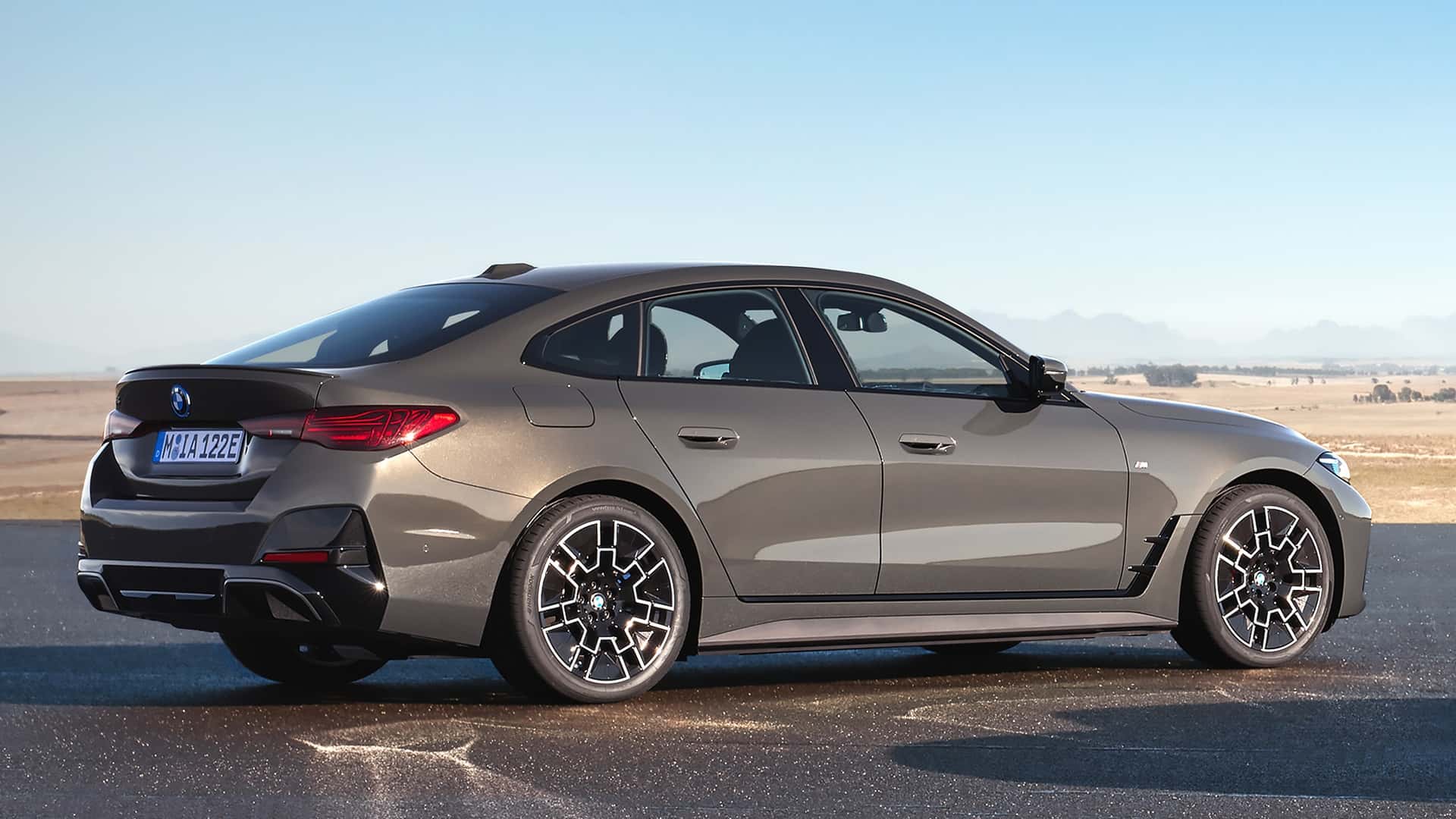 Automotive Design: Blending Aesthetics with Advanced Technology