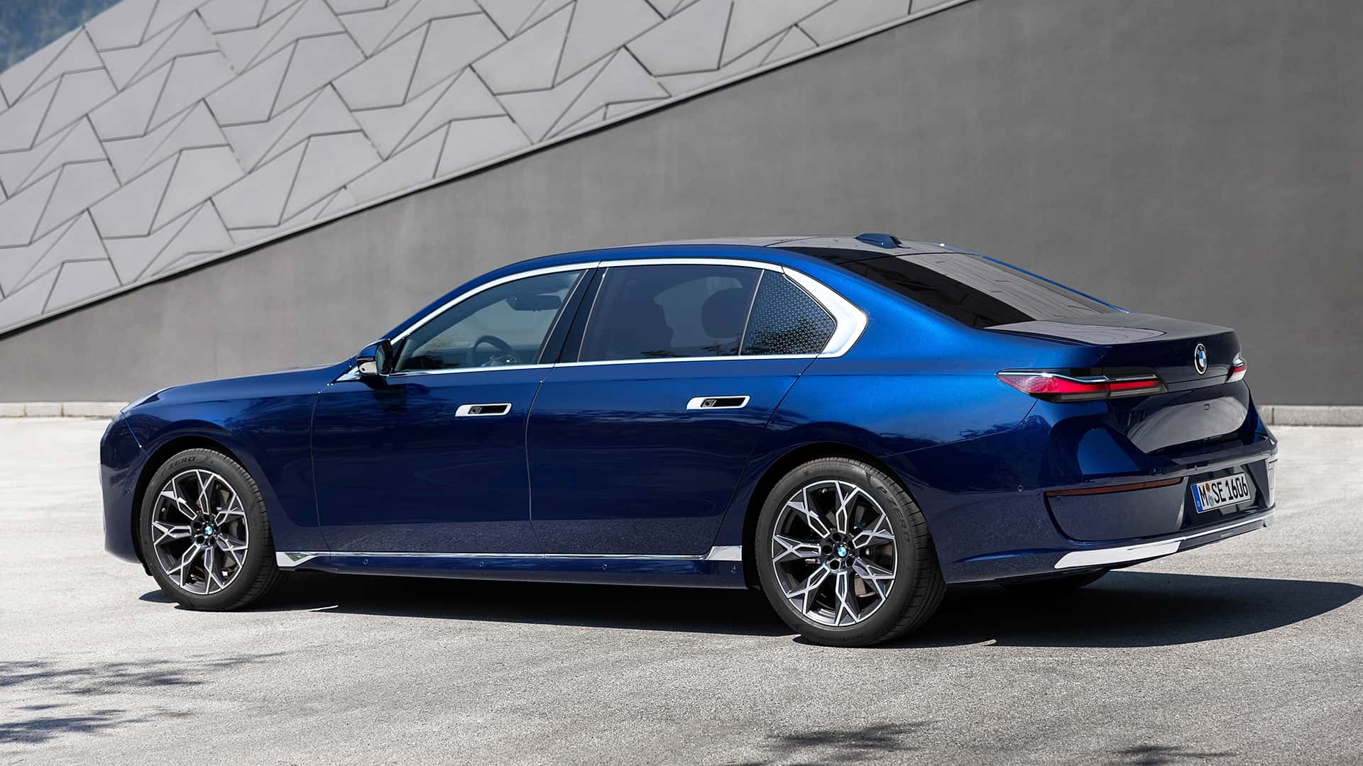 Automotive Design: Blending Aesthetics with Advanced Technology