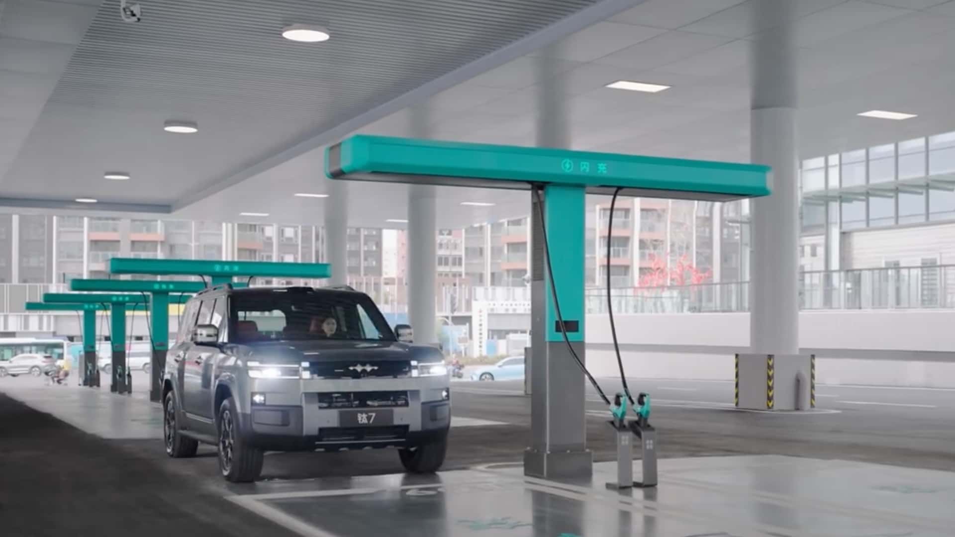BYD Accelerates EV Charging with Flash Stations: An Industrial Masterstroke