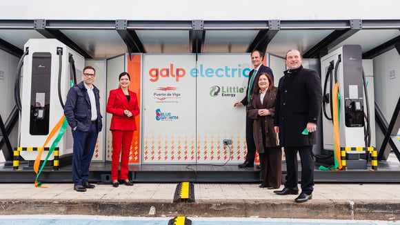Nissan and Little Electric Energy Innovate with Recycled Batteries for Charging Solutions