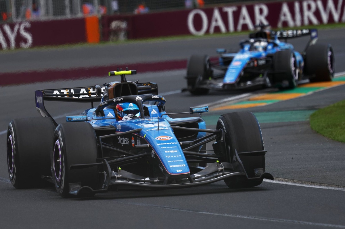 Williams Struggles with Weight Issues: The FW48's Uphill Battle