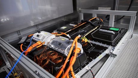 Nissan and Little Electric Energy Innovate with Recycled Batteries for Charging Solutions