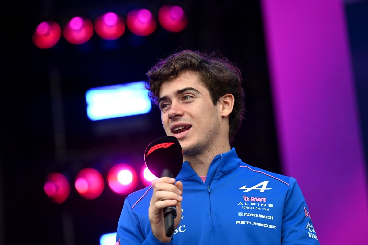 Colapinto Brings F1 Thrills to Buenos Aires