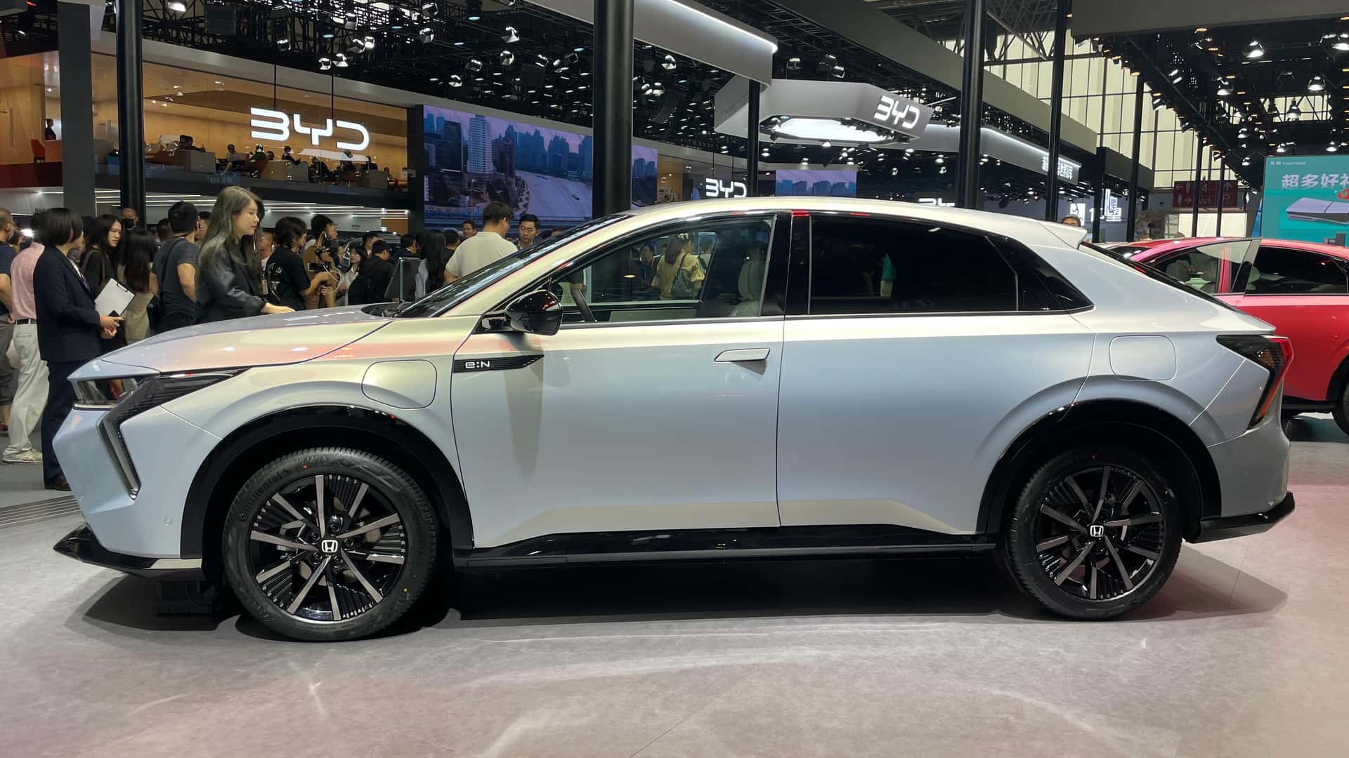 Honda Insight Transforms into Electric Crossover, Reentering the Market