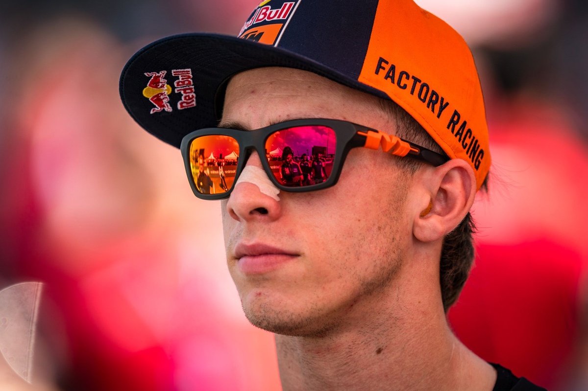 Acosta Eyes Ducati Team-Up with Márquez