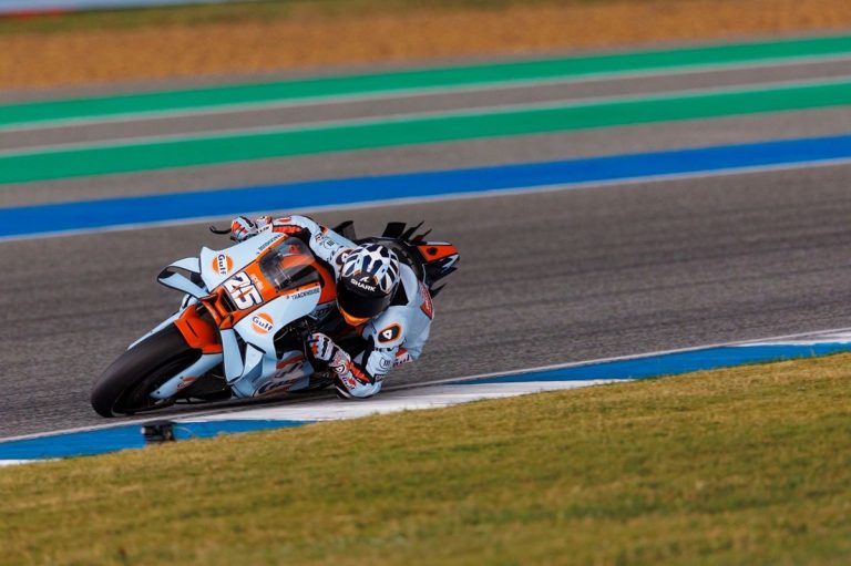 Fernández Claims Pole Despite Pain, Setting Stage for Decisive Race