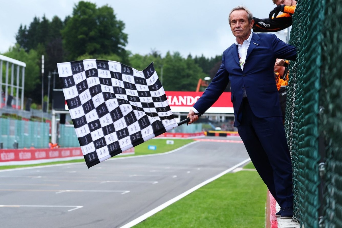 F1 2026: Jacky Ickx Shifts the Debate Back to the Audience