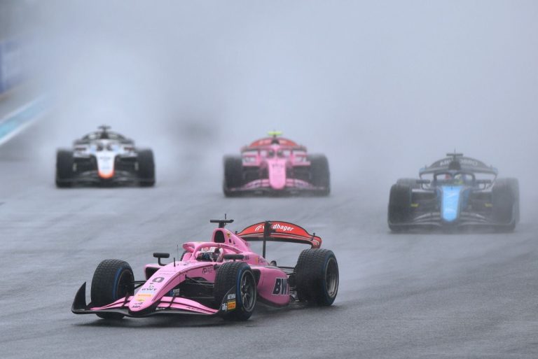 Gabriele Mini wins wet Miami F2 race after safety car-heavy chaos