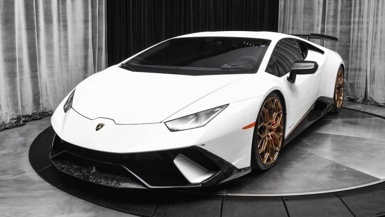 1,400 HP Lamborghini Huracán: A Blown-Up V10 Supercar Ready to Warp Your Reality