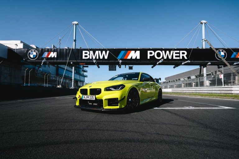 BMW M2 Blisters Nürburgring in Tough Conditions, Proving M Power Still Roars