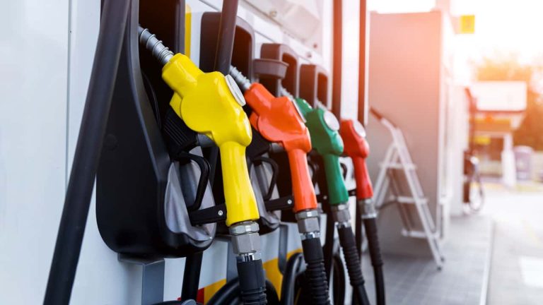 Premium Gas Sales Plummet as Drivers Opt for Regular Fuel Amid High Prices