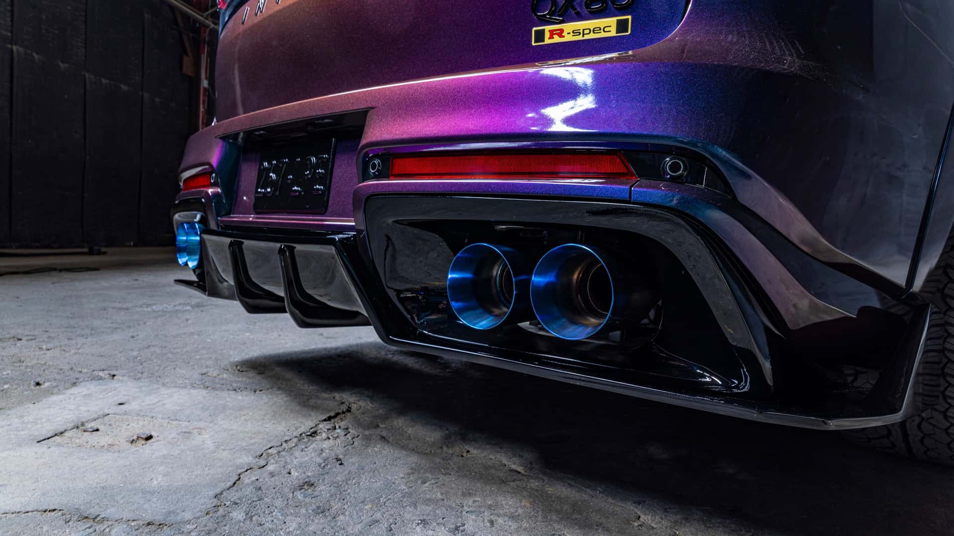 Infiniti Qx80 R Spec