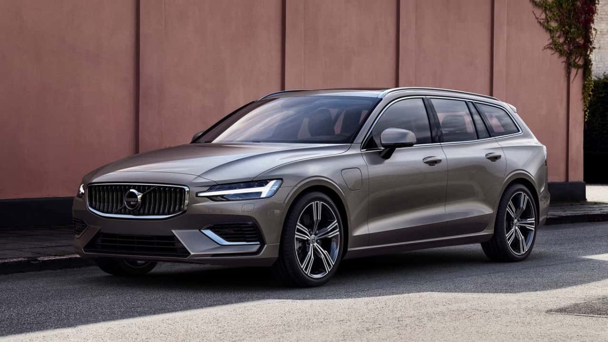 Volvo Reportedly Plotting Return of Sedans and Wagons on New EV Platform